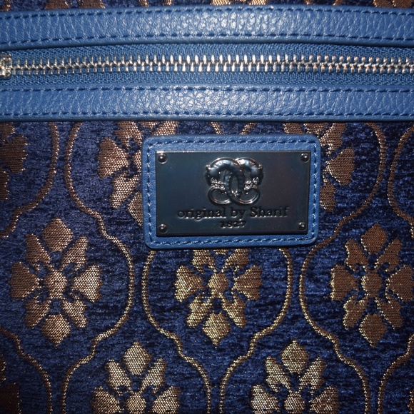 Handbag - Picture 3 of 5